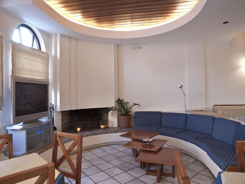 Albatros Hotel image