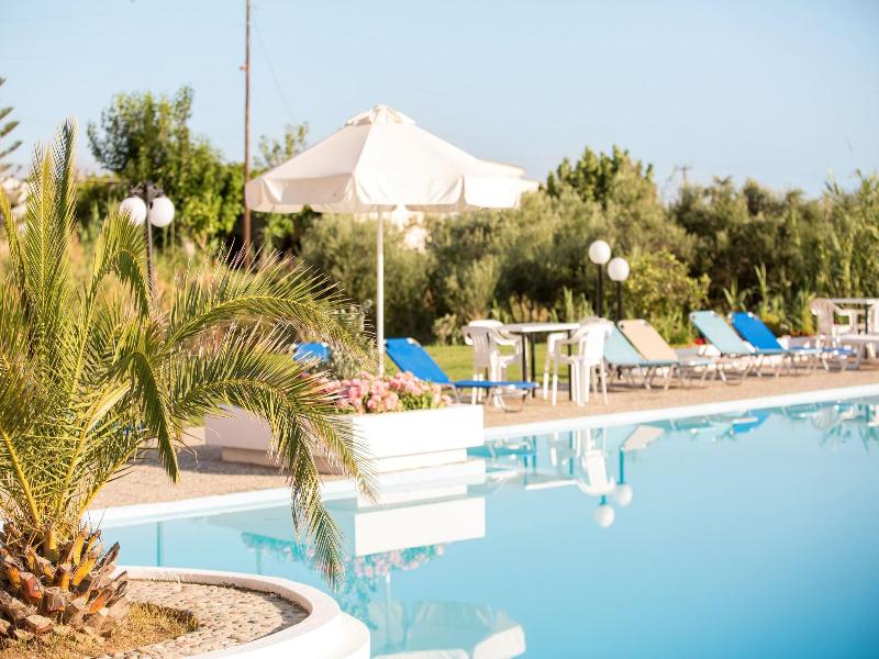 Albatros Hotel image