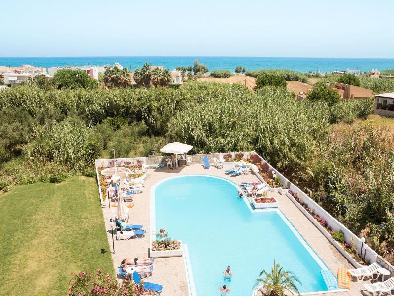 Albatros Hotel image