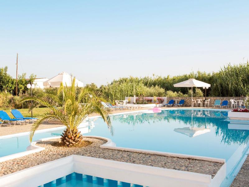 Albatros Hotel image