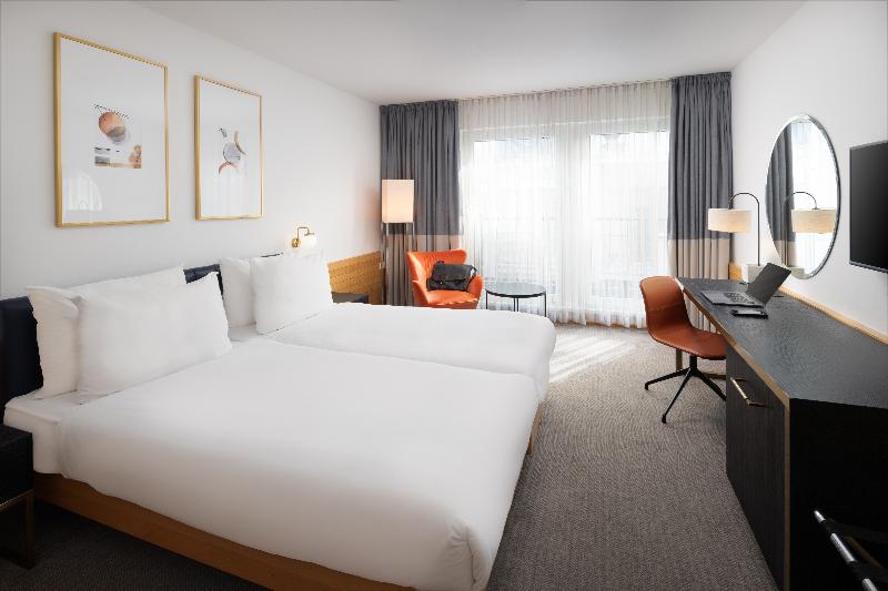 K + K  Hotel Opera image