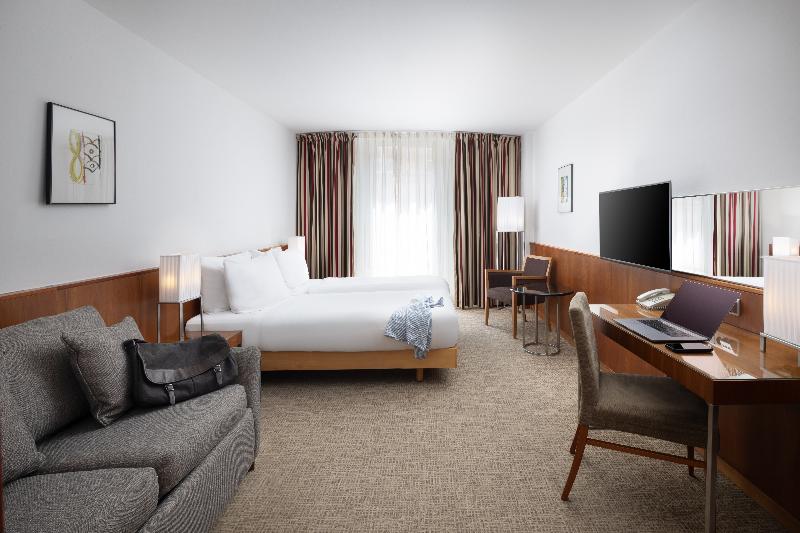 K + K  Hotel Opera image