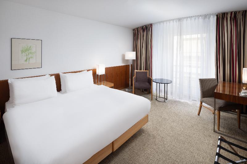 K + K  Hotel Opera image