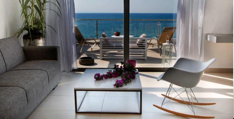 Mare Dei Suites Hotel  image
