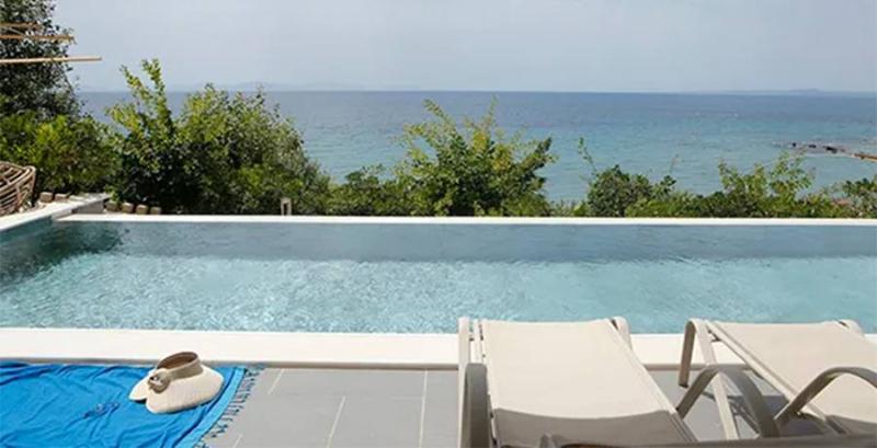 Mare Dei Suites Hotel  image