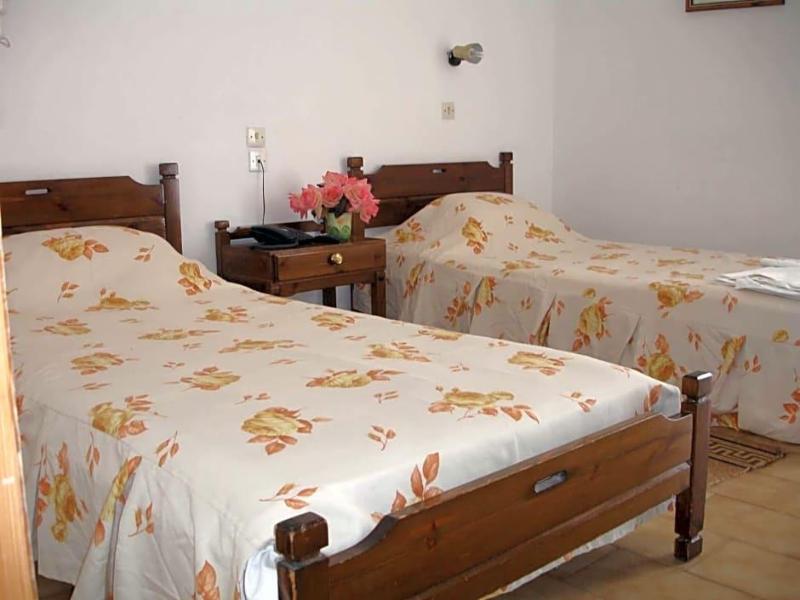 Inomaos Hotel image