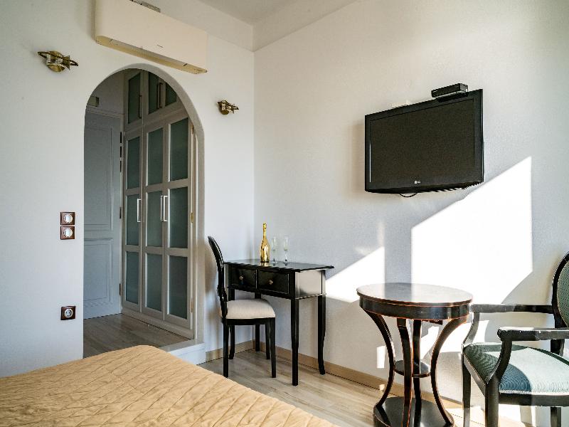 Delfini Villas image