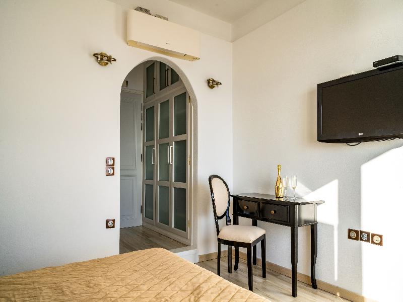 Delfini Villas image