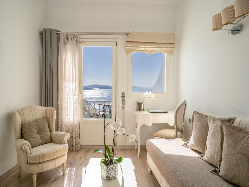 Delfini Villas image