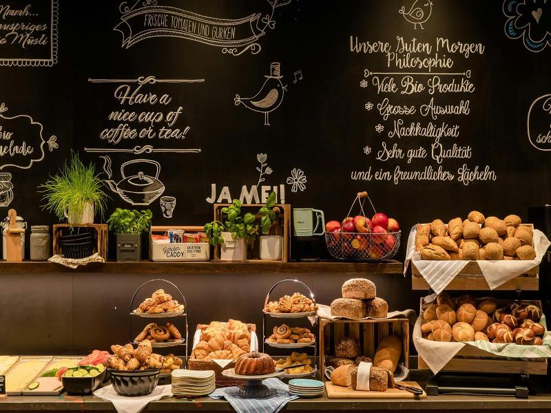 Motel One Frankfurt Airport image