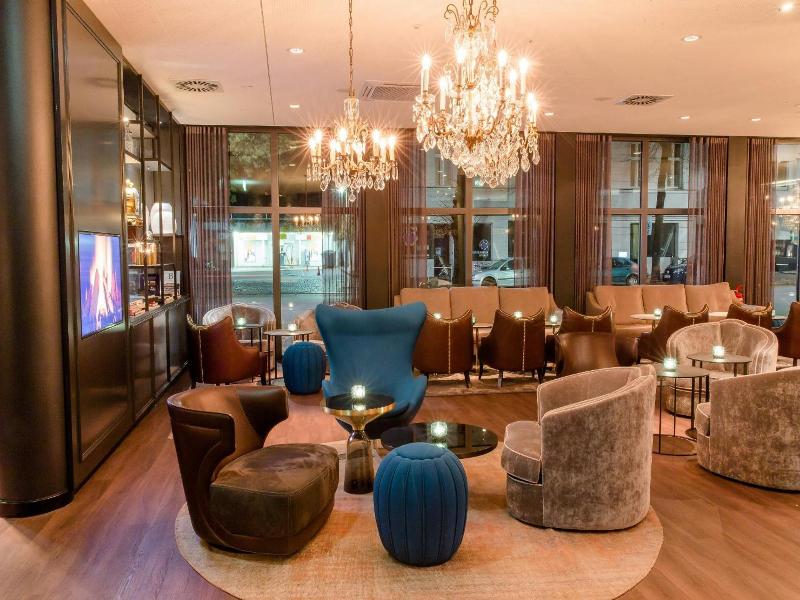 Motel One Berlin-Bellevue image