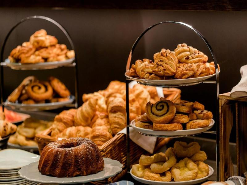 Motel One Berlin-Bellevue image