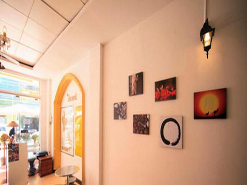 iHouse Residence image