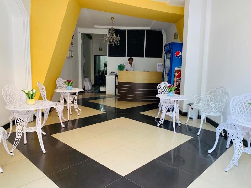iHouse Residence image