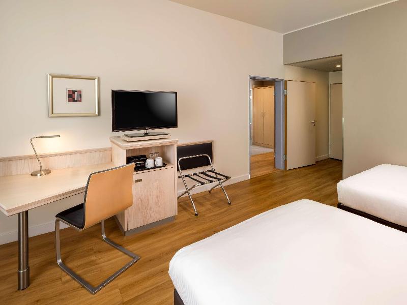 Movenpick Hotel Munchen Airport image