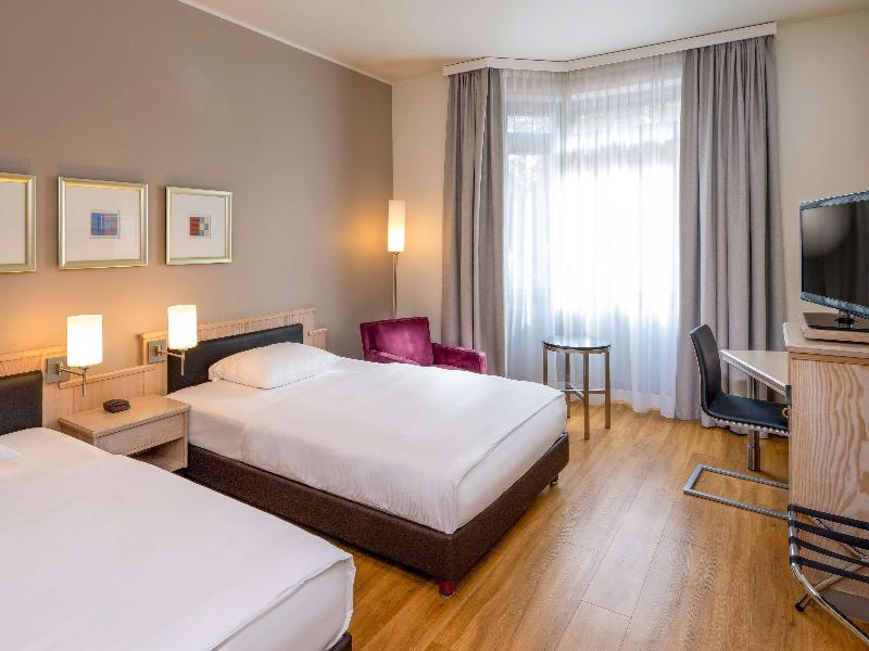 Movenpick Hotel Munchen Airport image