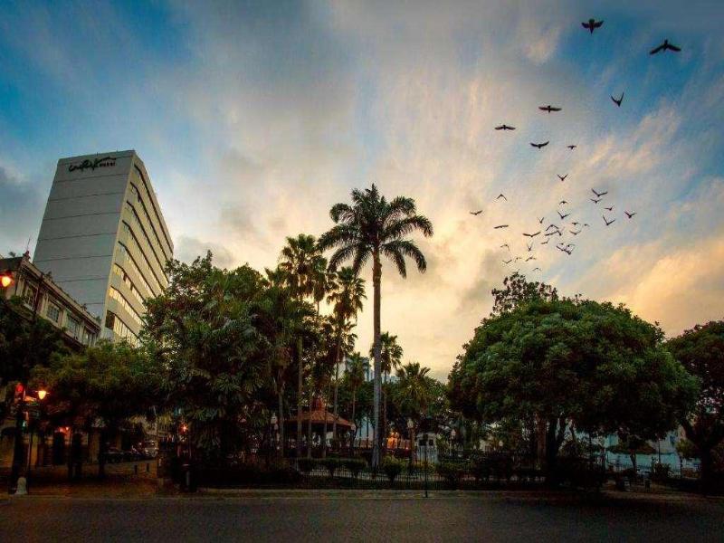 Unipark Hotel Guayaquil image