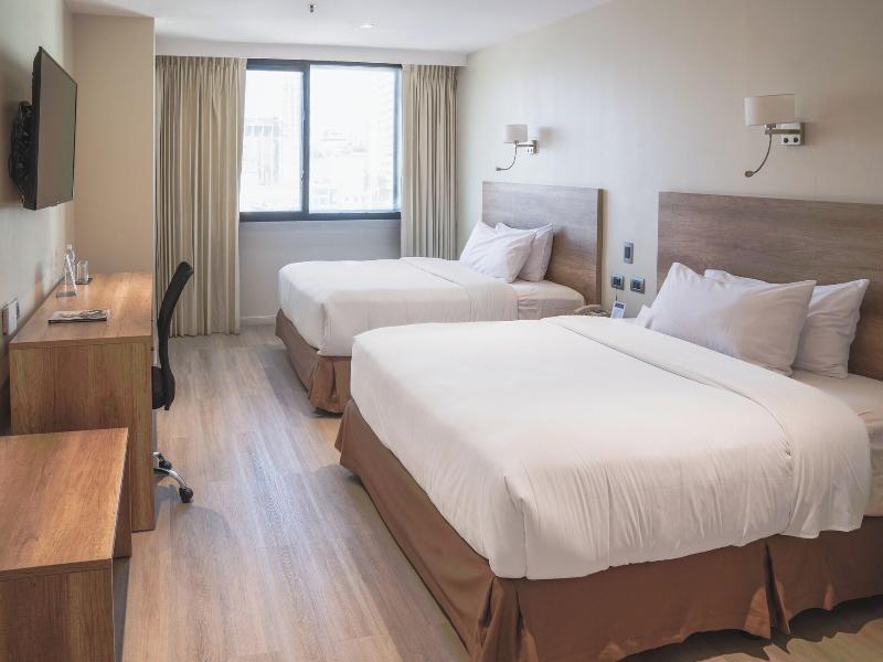 Unipark Hotel Guayaquil image