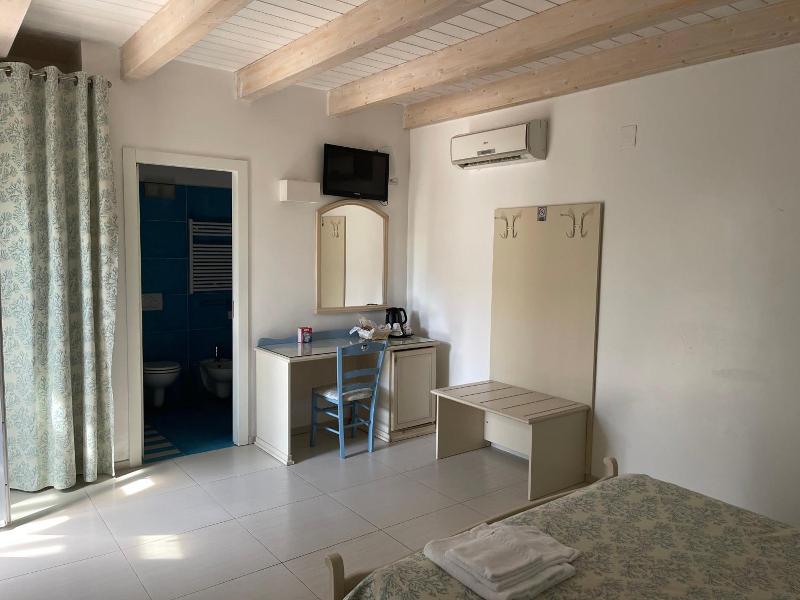 Baia Sangiorgio Hotel Resort image