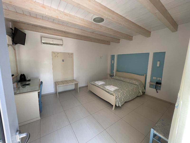 Baia Sangiorgio Hotel Resort image
