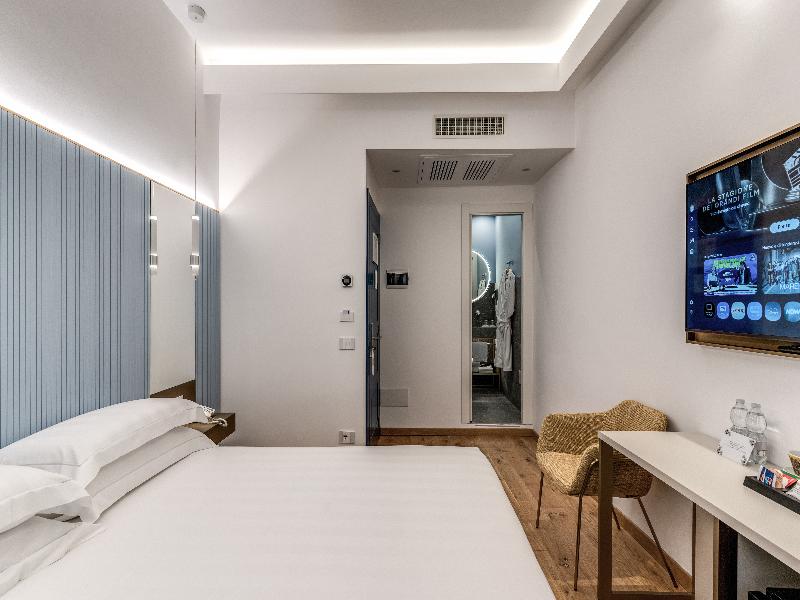 Relais Trevi 95 Boutique Hotel image
