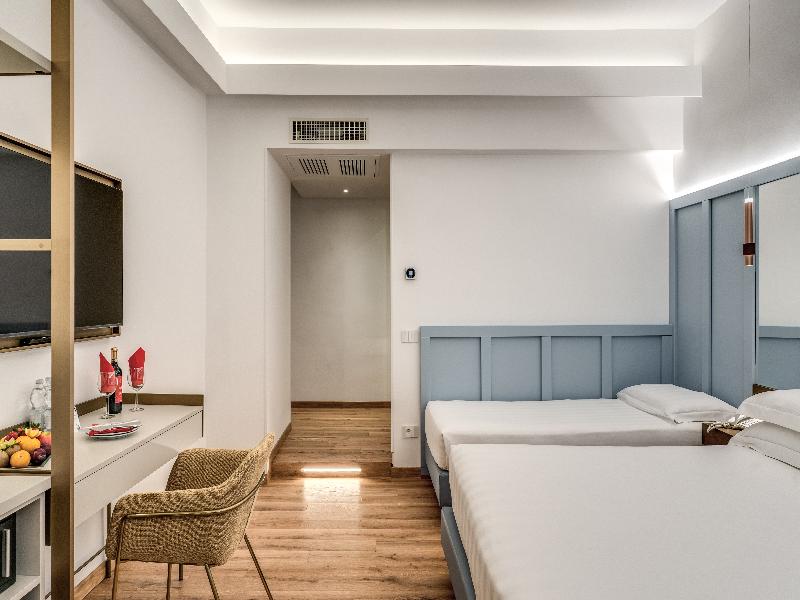 Relais Trevi 95 Boutique Hotel image