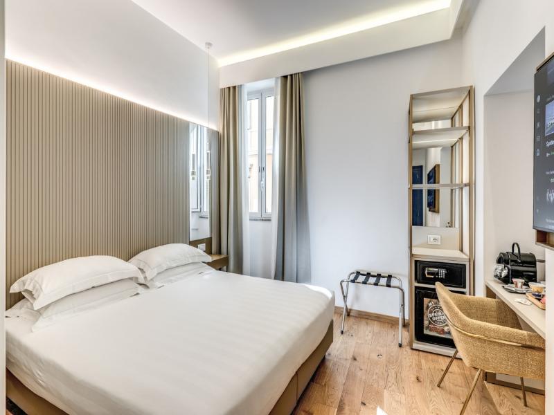 Relais Trevi 95 Boutique Hotel image