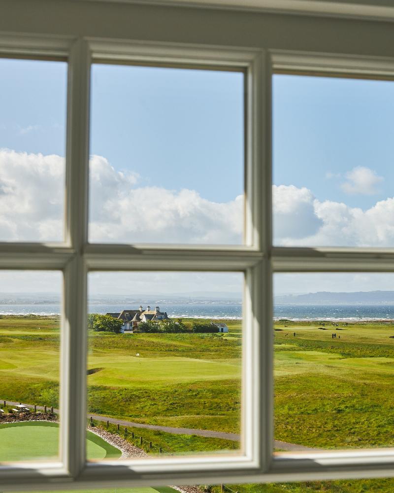Marine Troon image