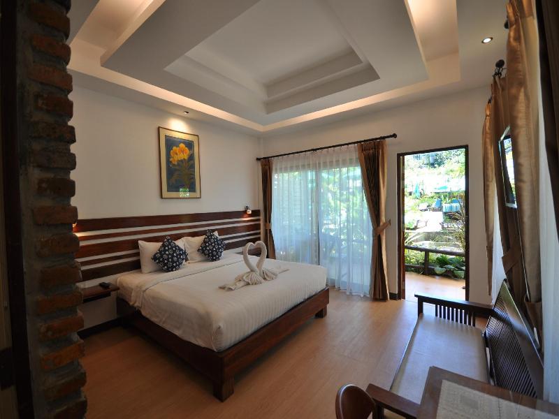 Green View Village Resort image