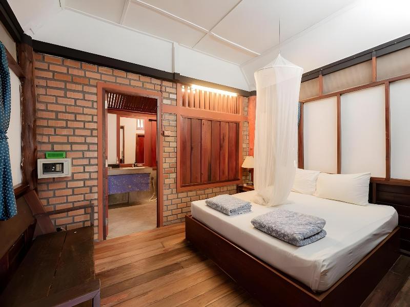Green View Village Resort image