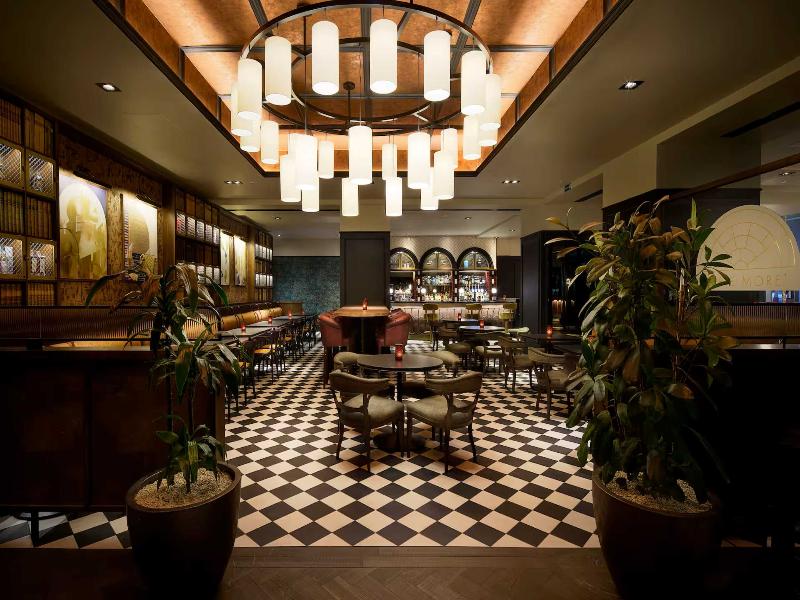 Hilton Edinburgh Carlton image