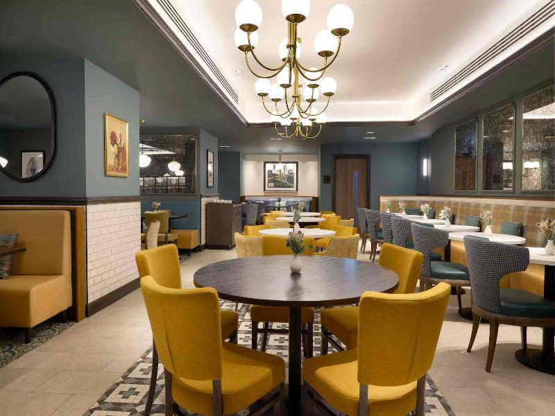 Hilton Edinburgh Carlton image