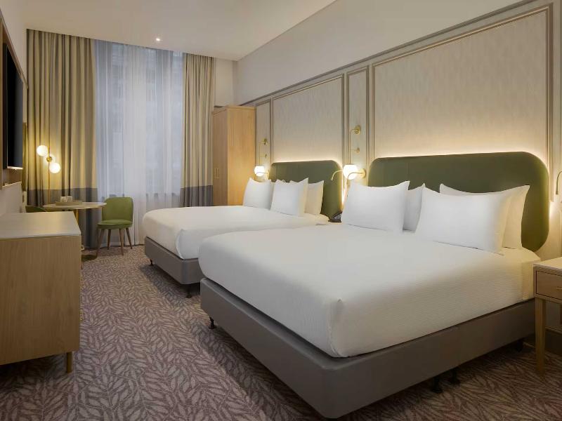 Hilton Edinburgh Carlton image