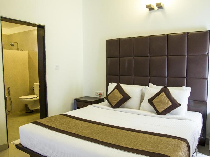 The Golden Suites & Spa image