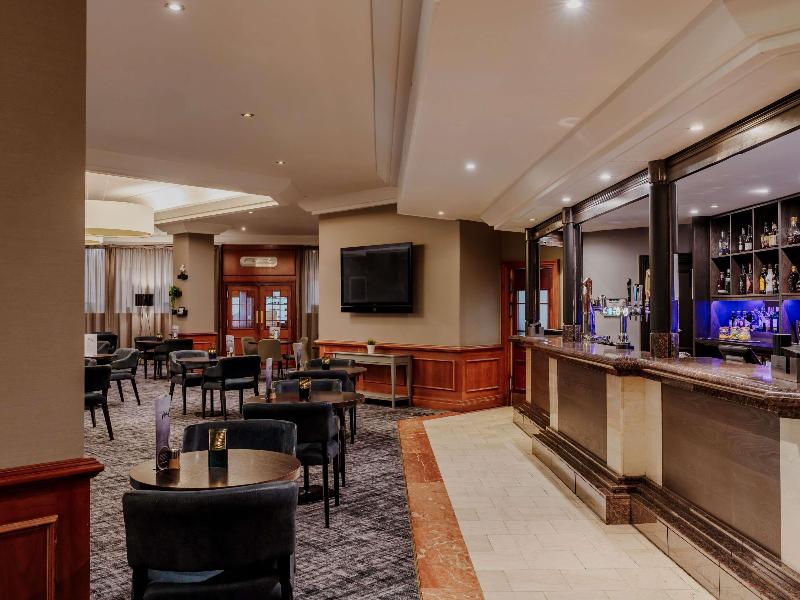 Mercure Daventry Court Hotel image