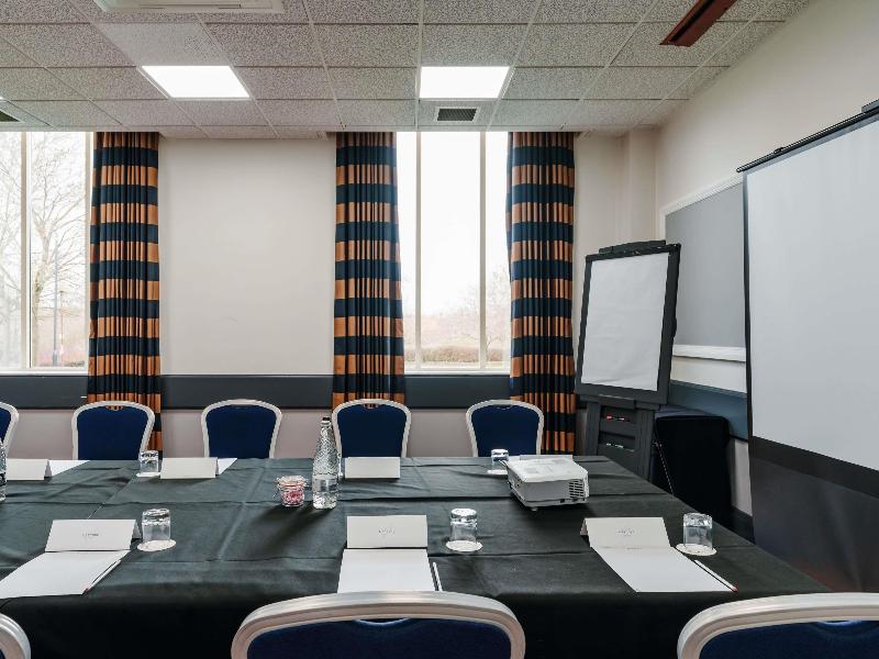 Mercure Daventry Court Hotel image