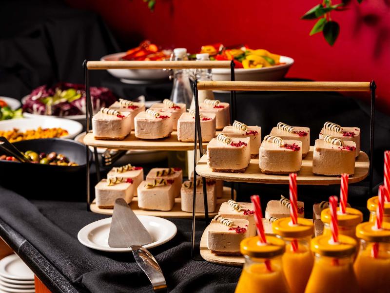 Mercure Daventry Court Hotel image
