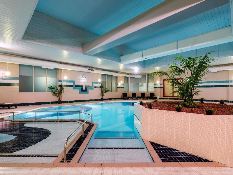 Mercure Daventry Court Hotel image