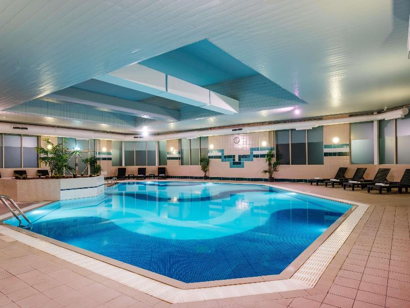 Mercure Daventry Court Hotel image