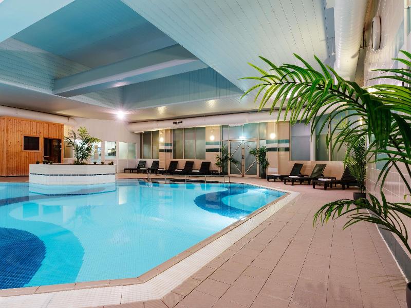 Mercure Daventry Court Hotel image