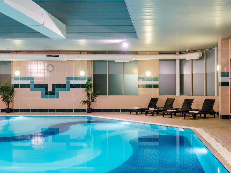 Mercure Daventry Court Hotel image