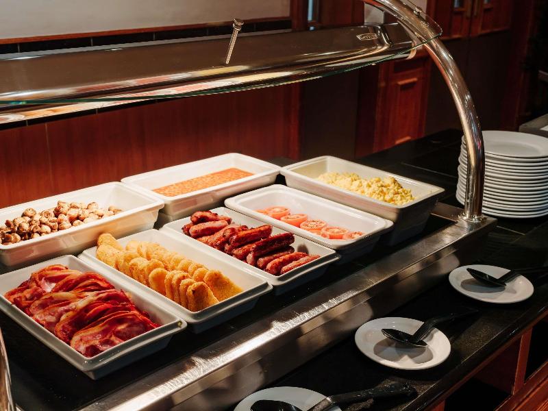 Mercure Daventry Court Hotel image