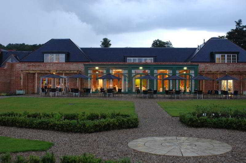 Mercure Warwickshire Walton Hall Hotel & Spa