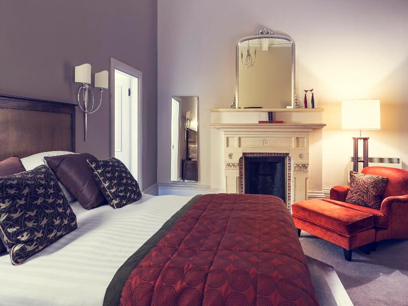 Walton Hall Hotel & Spa By Sunday image