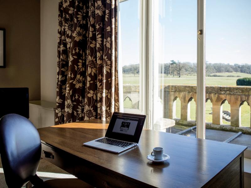 Walton Hall Hotel & Spa By Sunday image