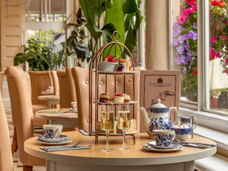 Palace Hotel & Spa image