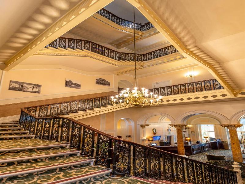 Palace Hotel & Spa image