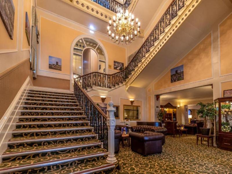 Palace Hotel & Spa image