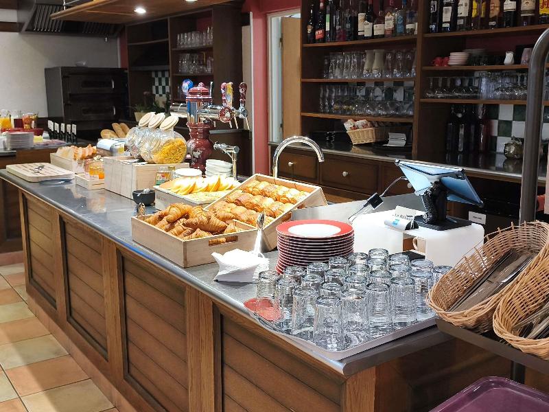Ibis Albert, Pays De La Somme image