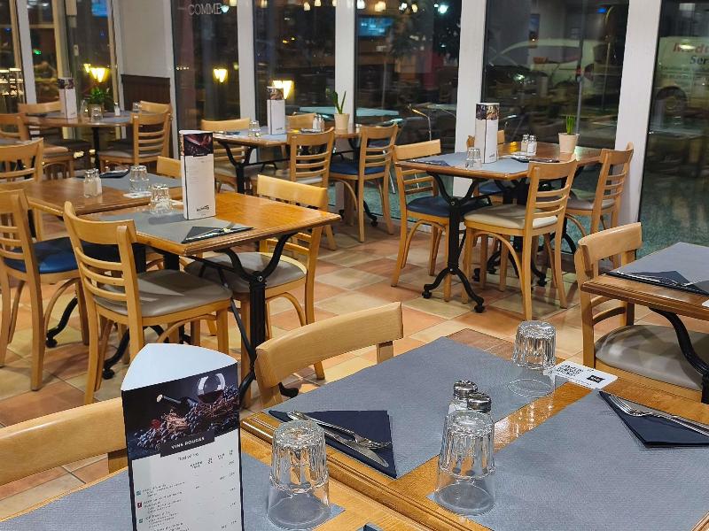 Ibis Albert, Pays De La Somme image